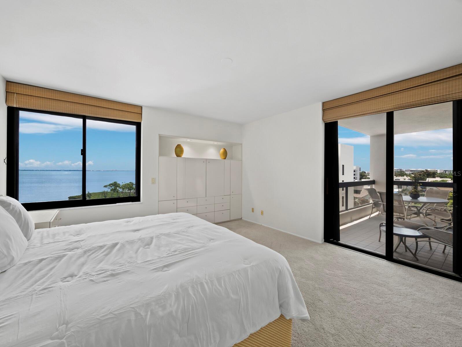 2020 HARBOURSIDE DR #457