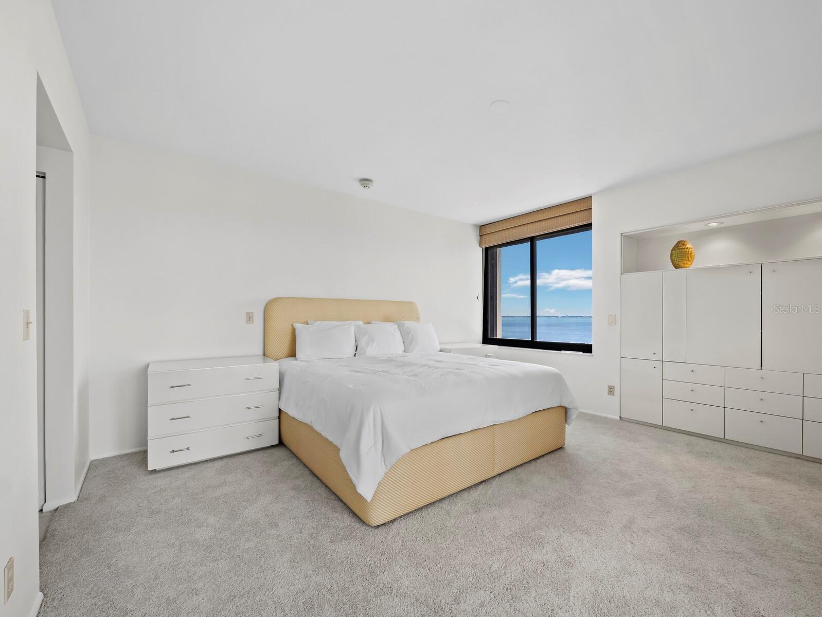 2020 HARBOURSIDE DR #457