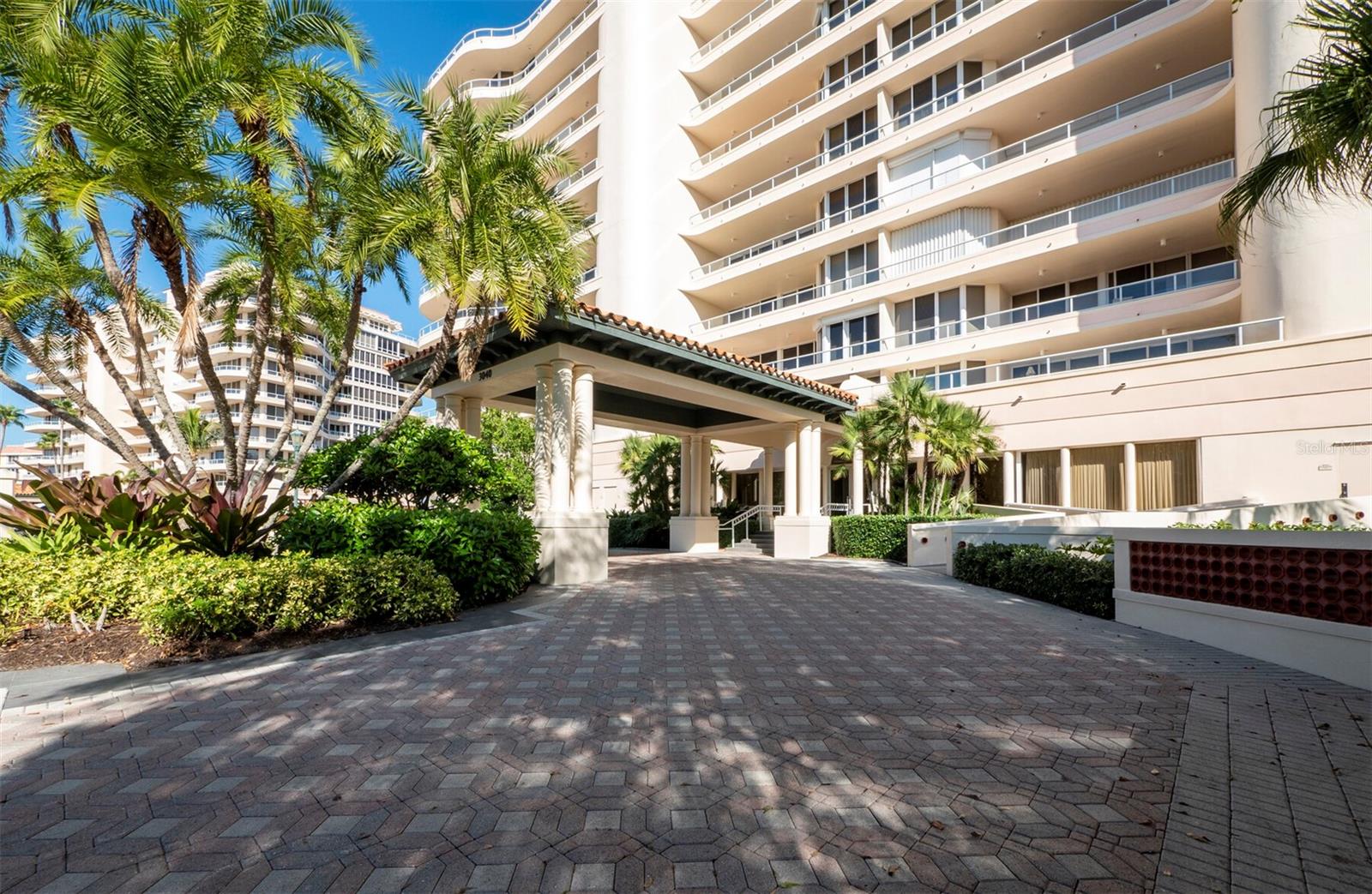 3040 GRAND BAY BLVD #225