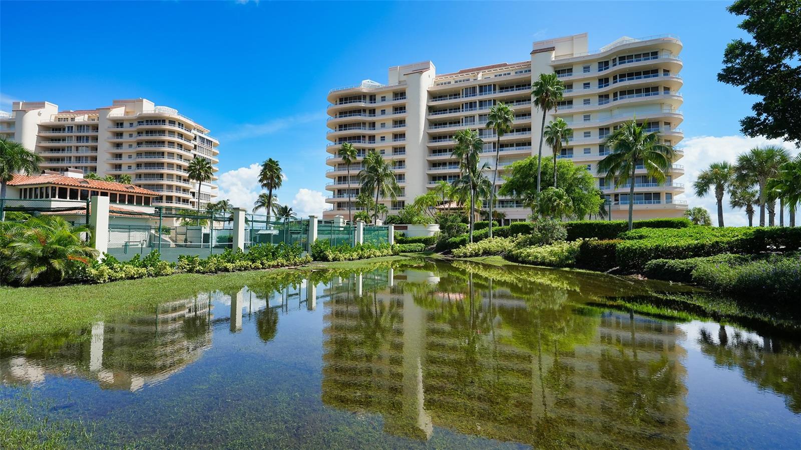 3080 GRAND BAY BLVD #515