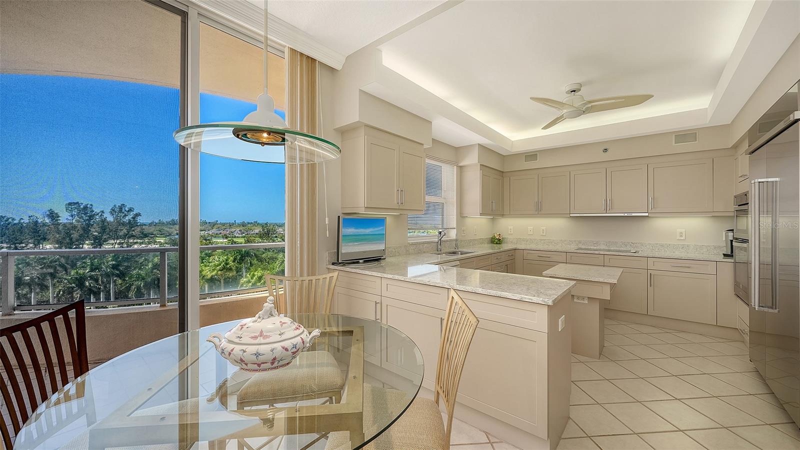 3080 GRAND BAY BLVD #515