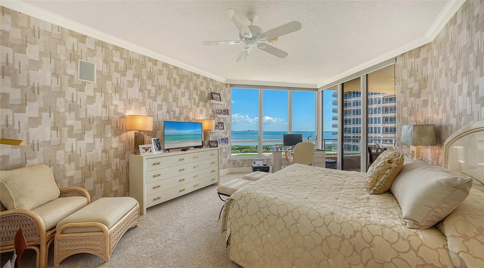 3080 GRAND BAY BLVD #515