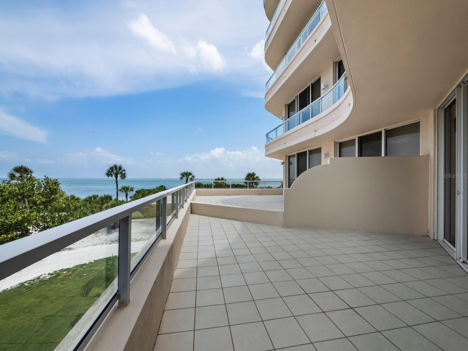 3080 GRAND BAY BLVD #512
