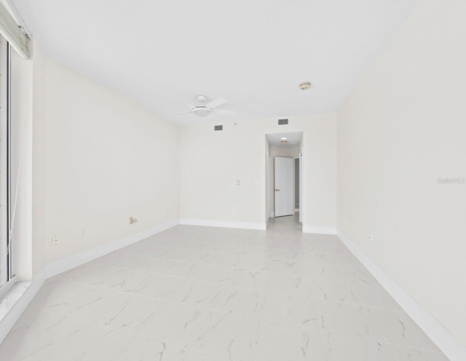 3080 GRAND BAY BLVD #512