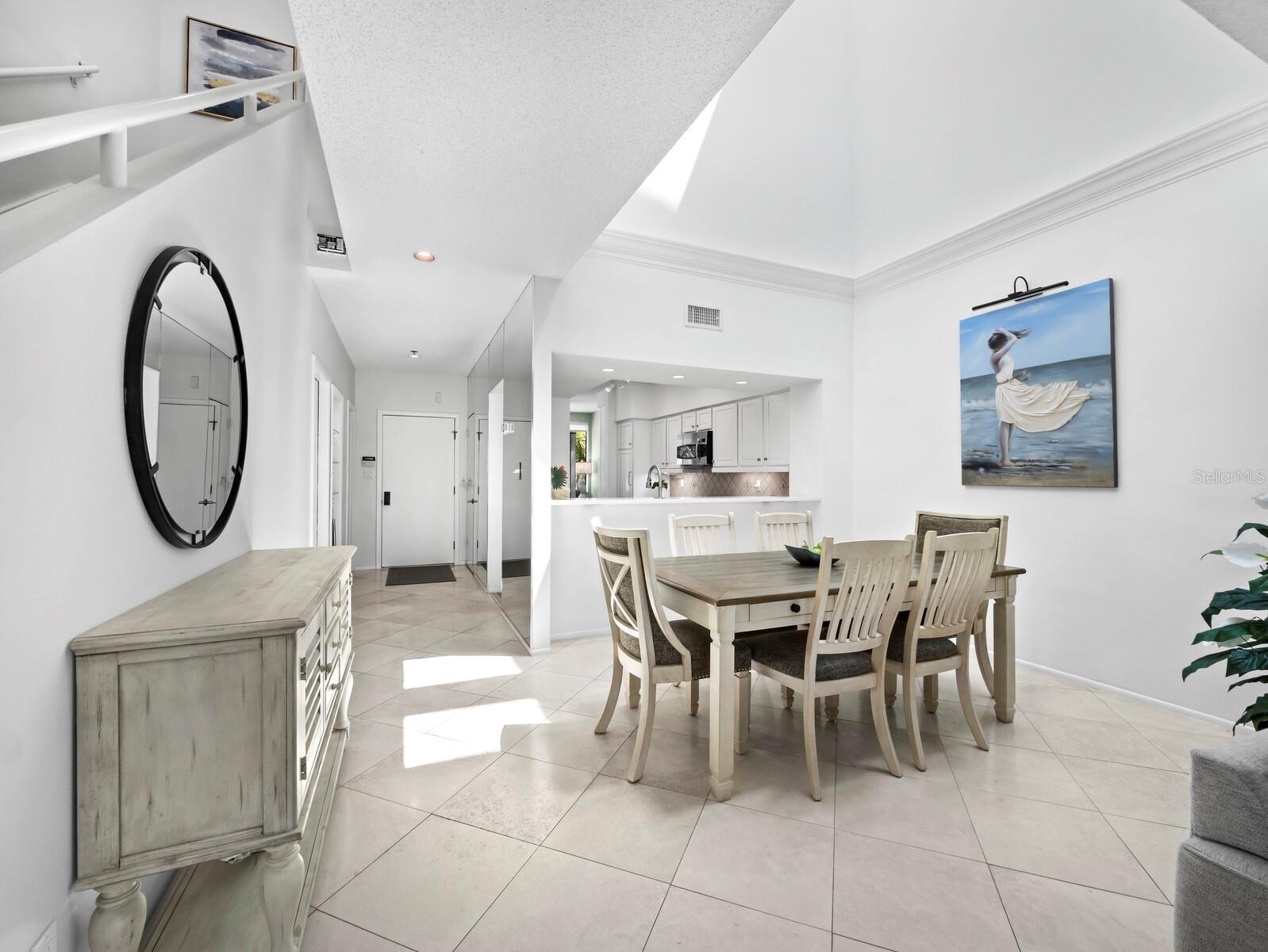 1906 HARBOURSIDE DR #303
