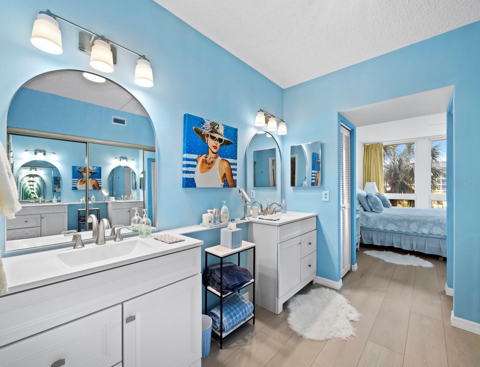 1075 GULF OF MEXICO DR #205