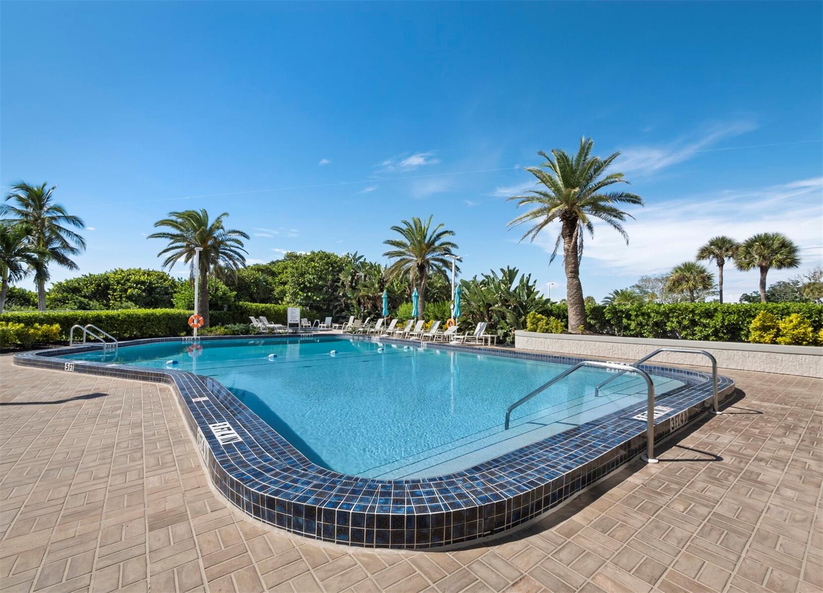 775 LONGBOAT CLUB RD #405