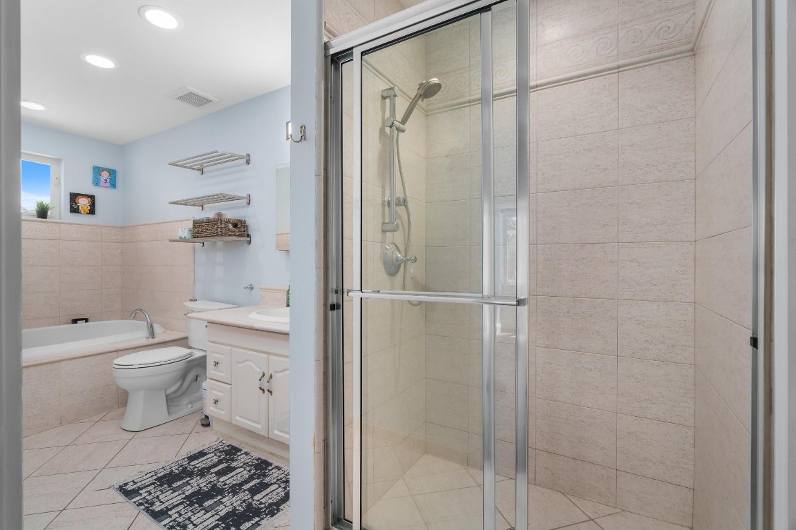 70 Isle of Venice 203