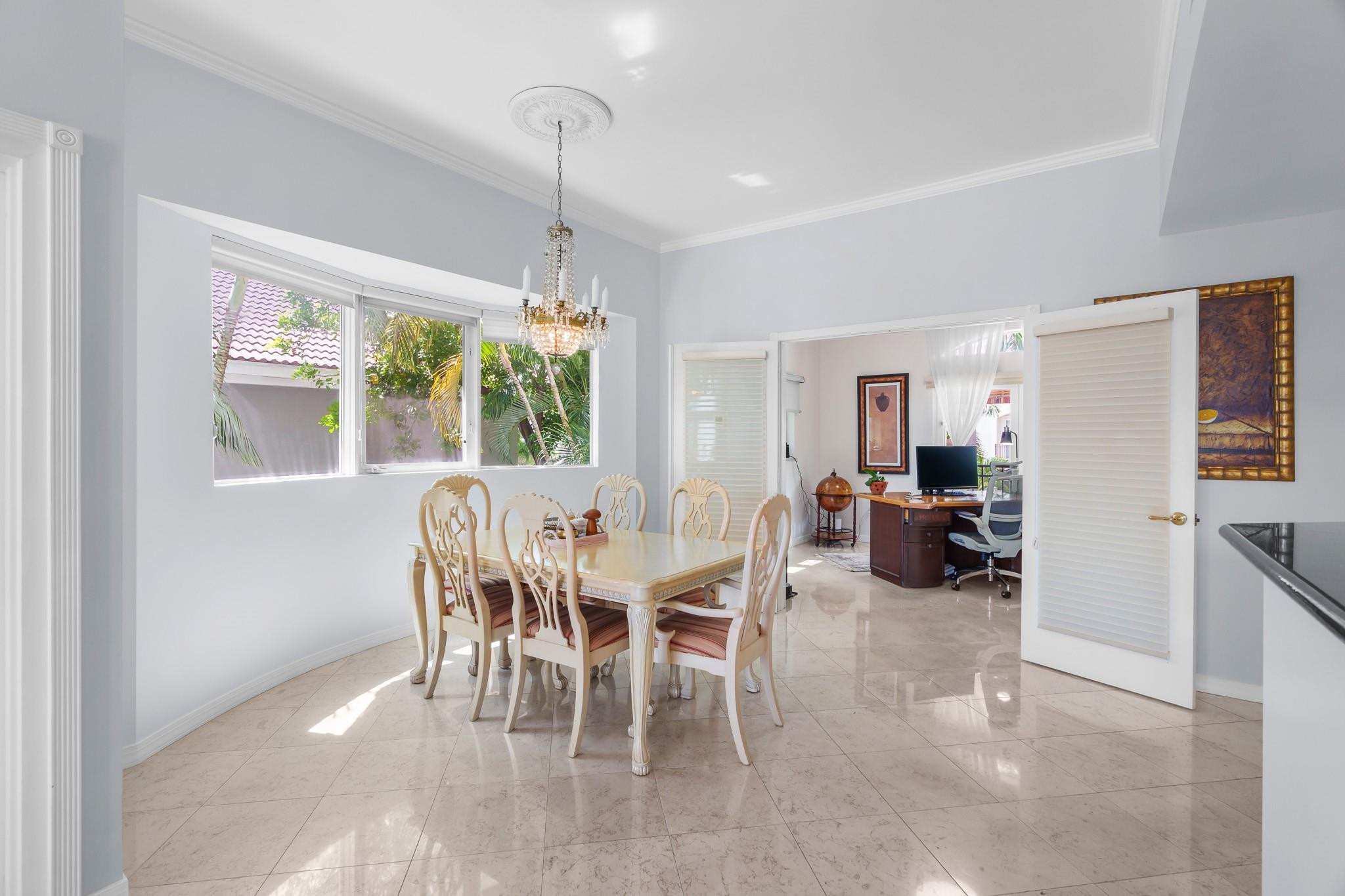 70 Isle of Venice 203