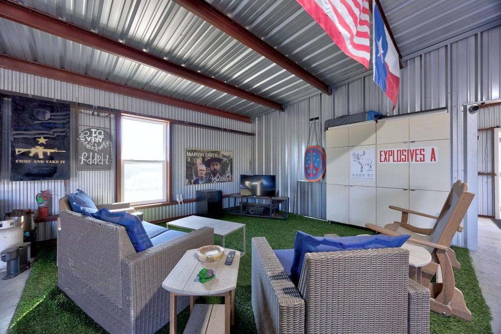 725 Ater Ranch EST