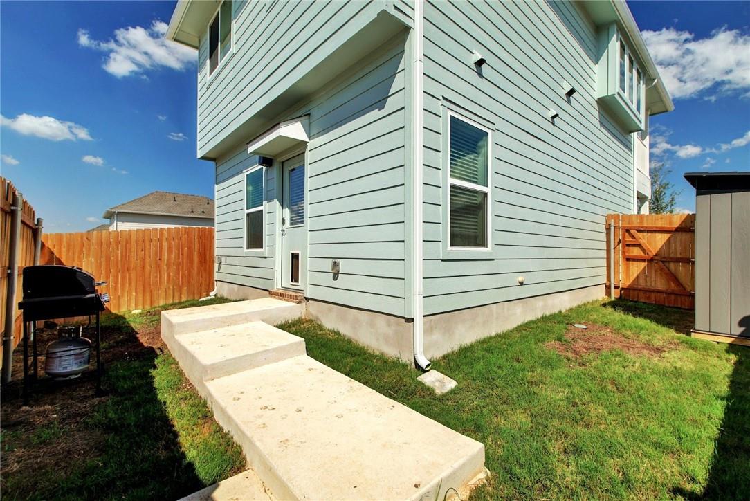 9615 Morning Iris DR