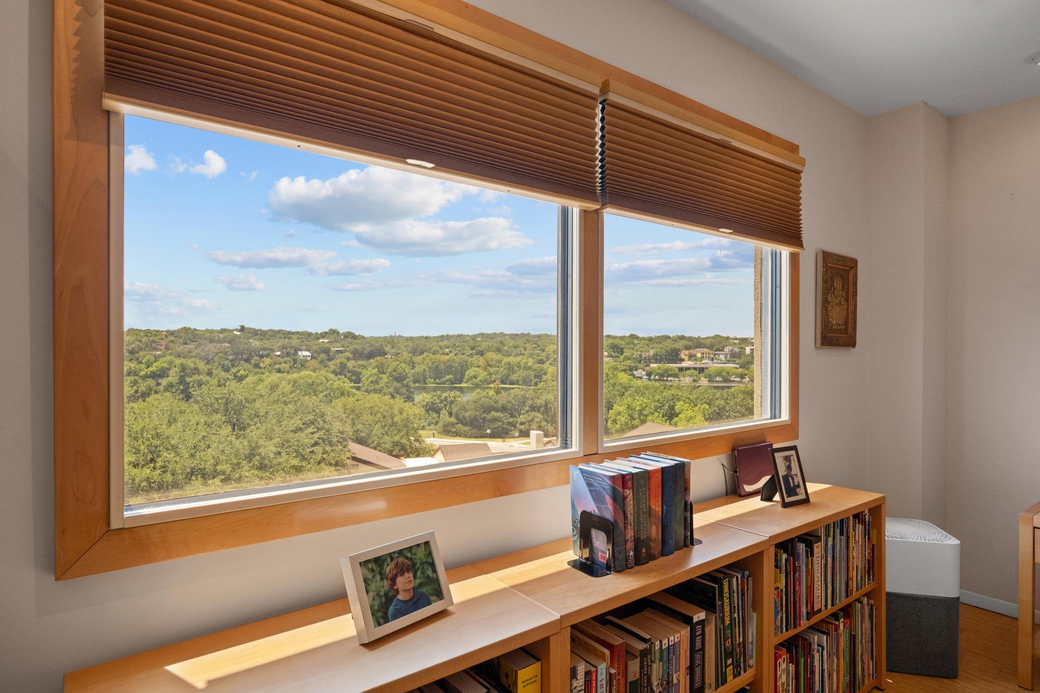 40 N Interstate 35 Unit: 7D4