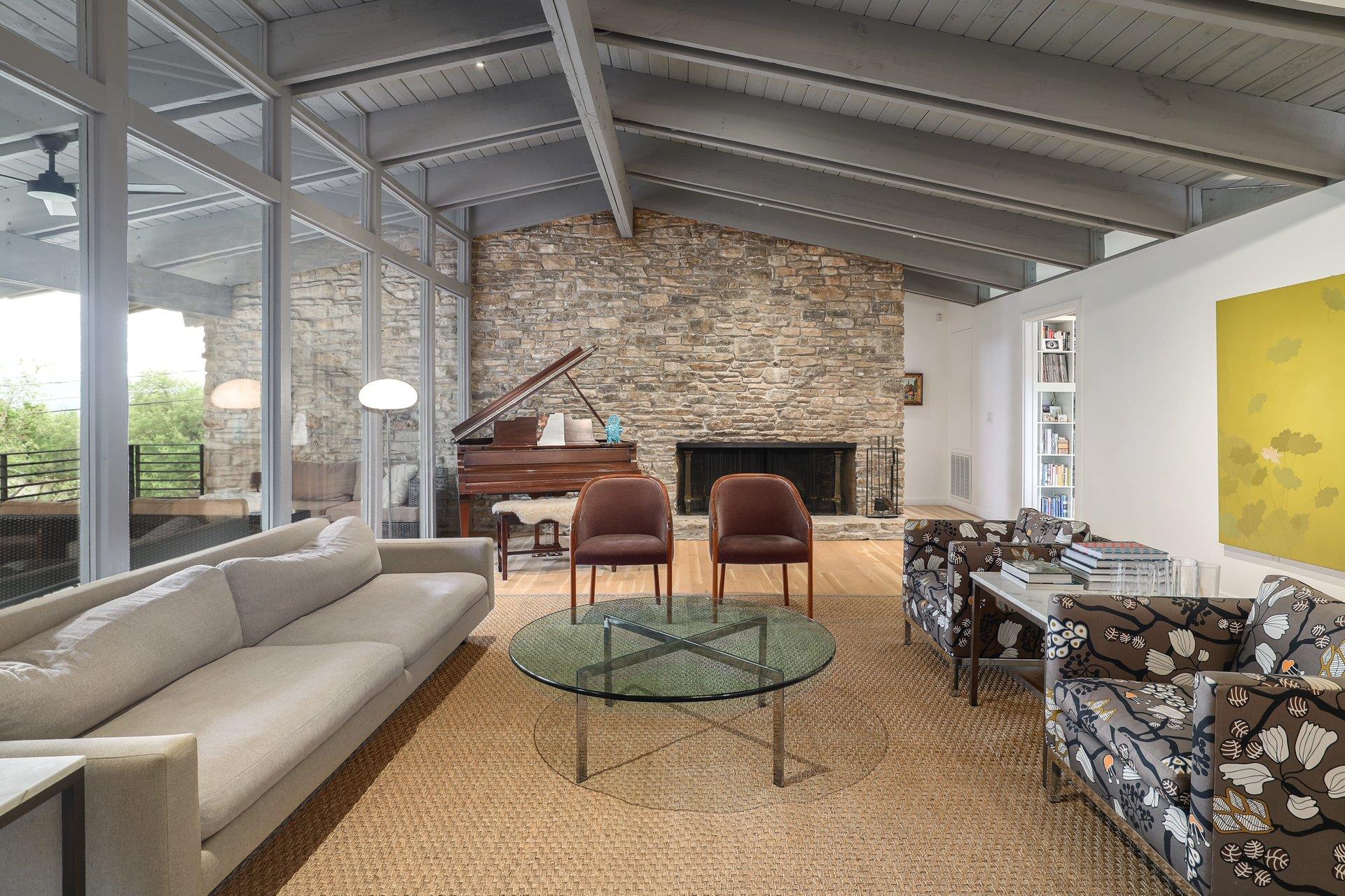 5800 Lookout Mountain DR