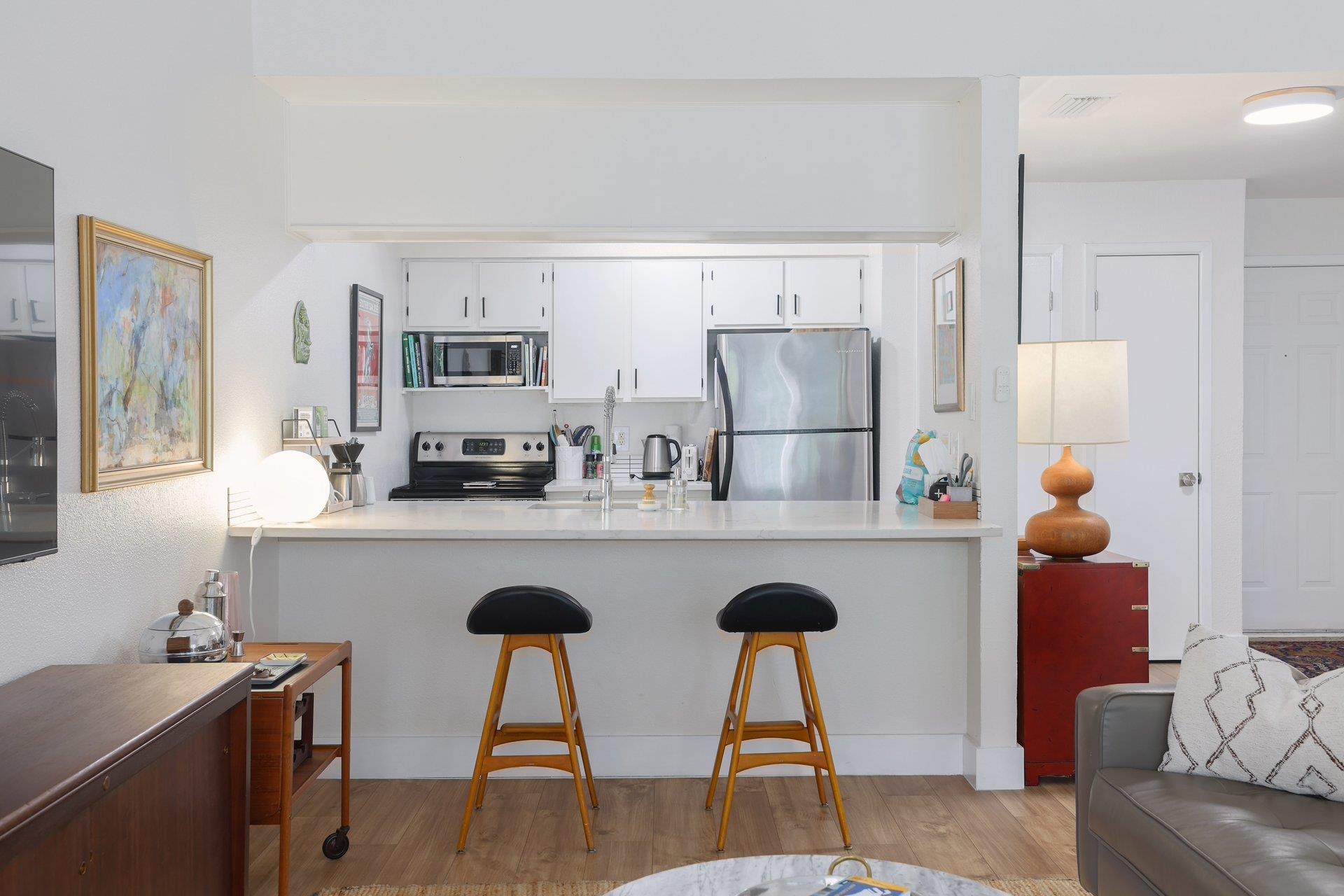 1818 S Lakeshore BLVD # 25
