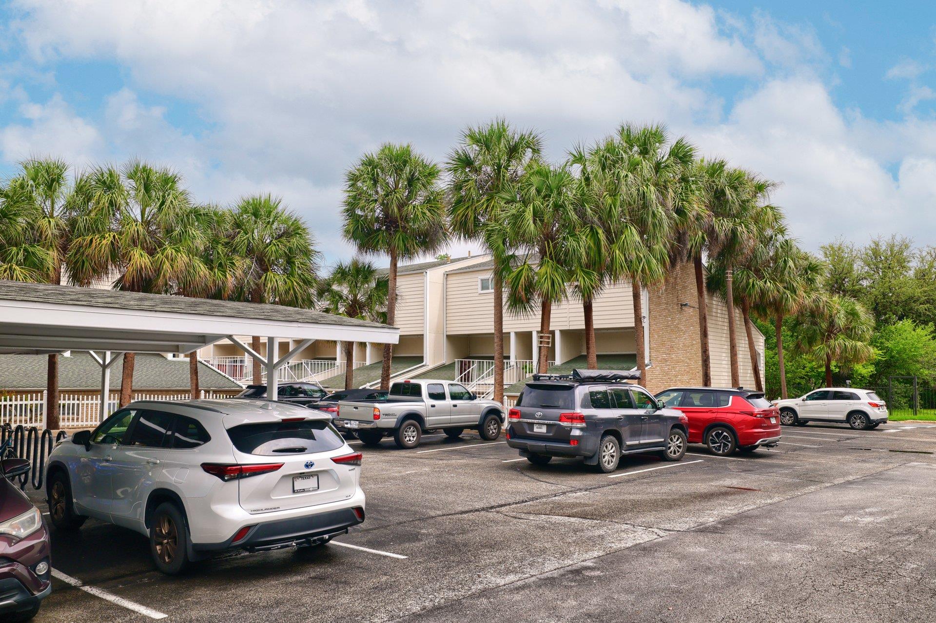 1818 S Lakeshore BLVD # 25
