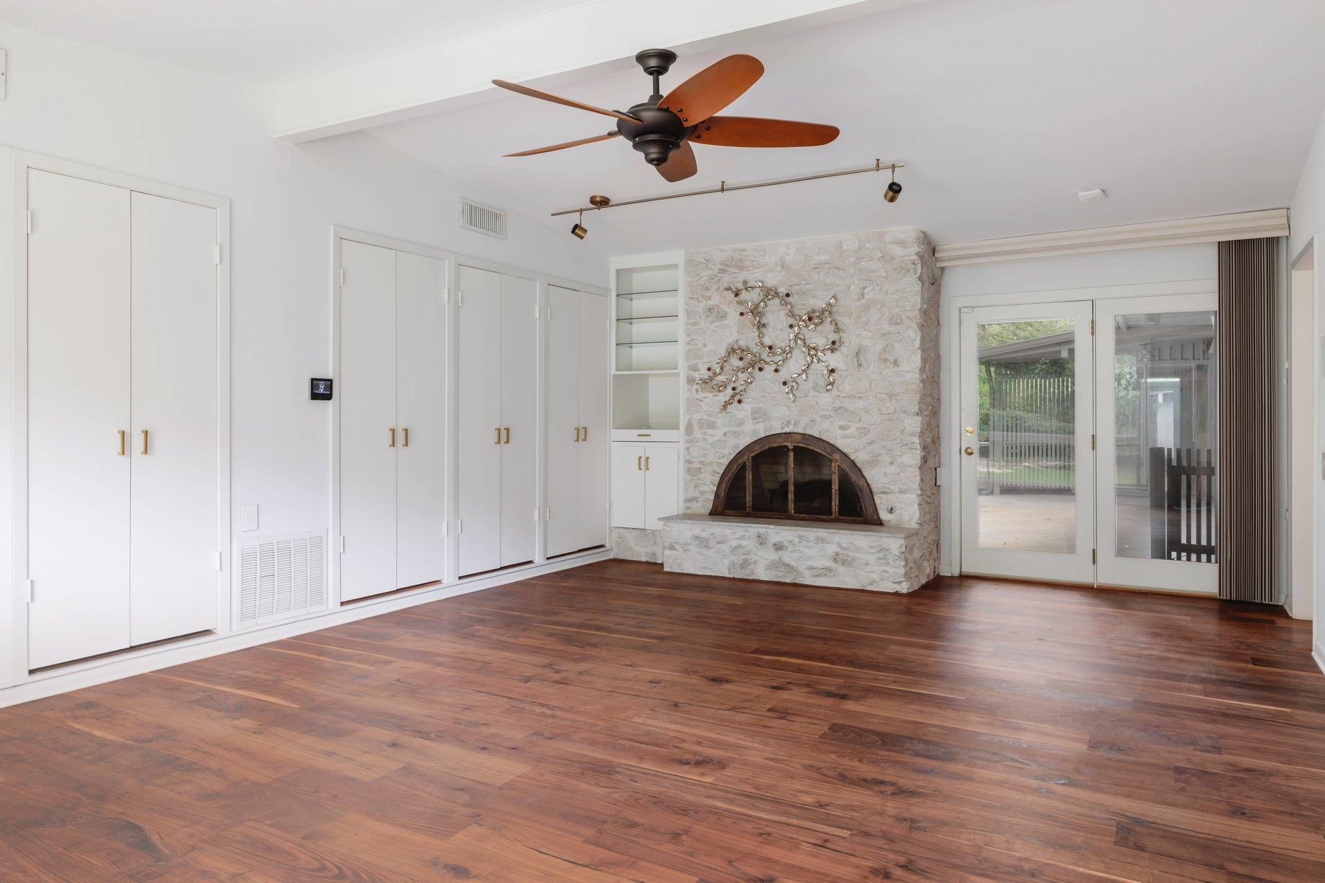 3304 Cherry Tree CIR