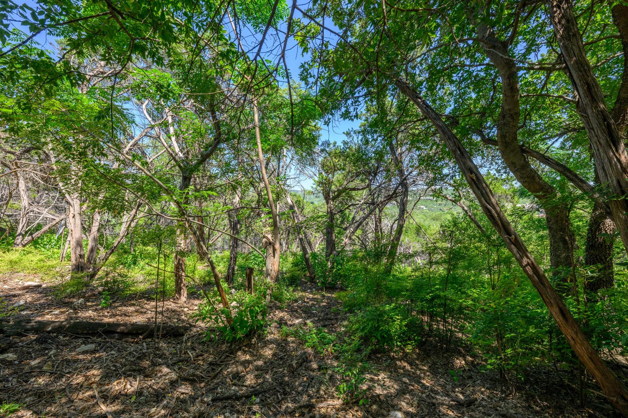 5104 Beverly Hills DR
