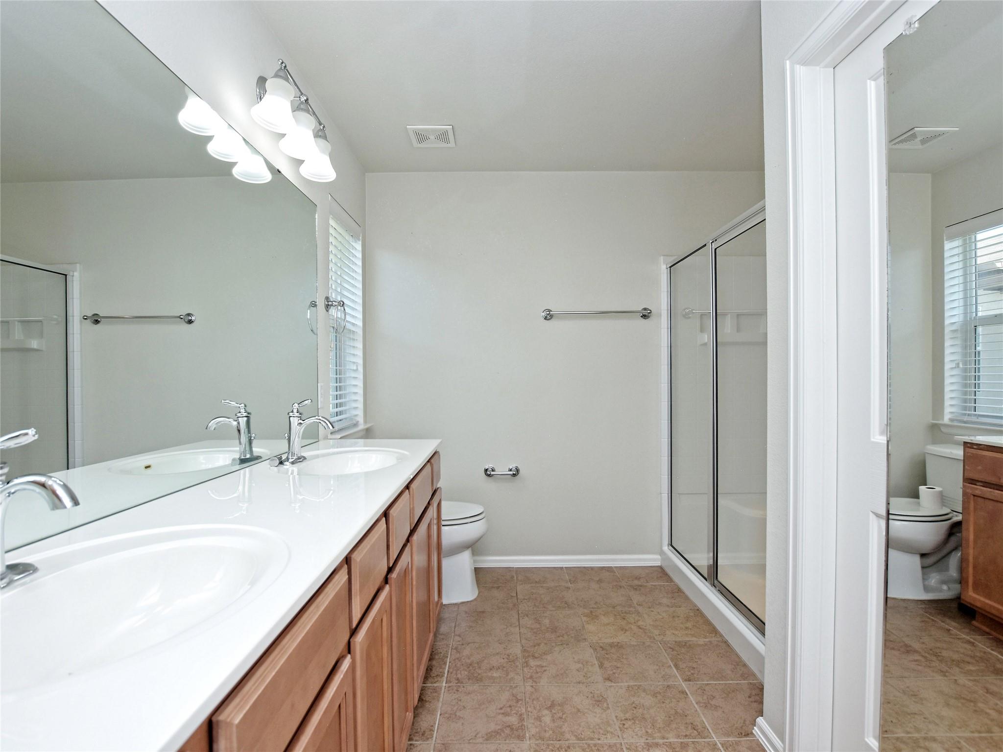 522 Salt Creek LN