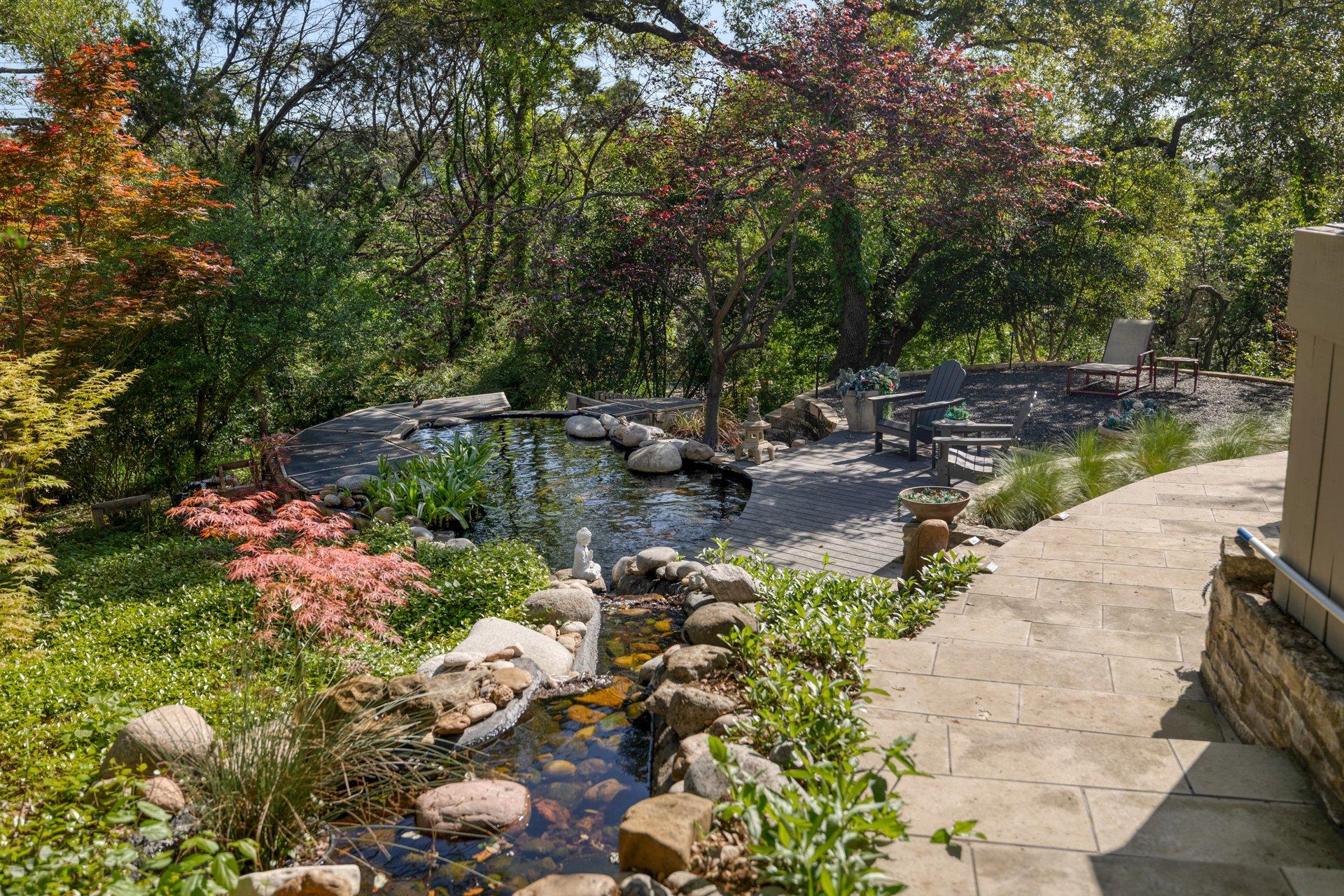 5901 Lookout Mountain DR