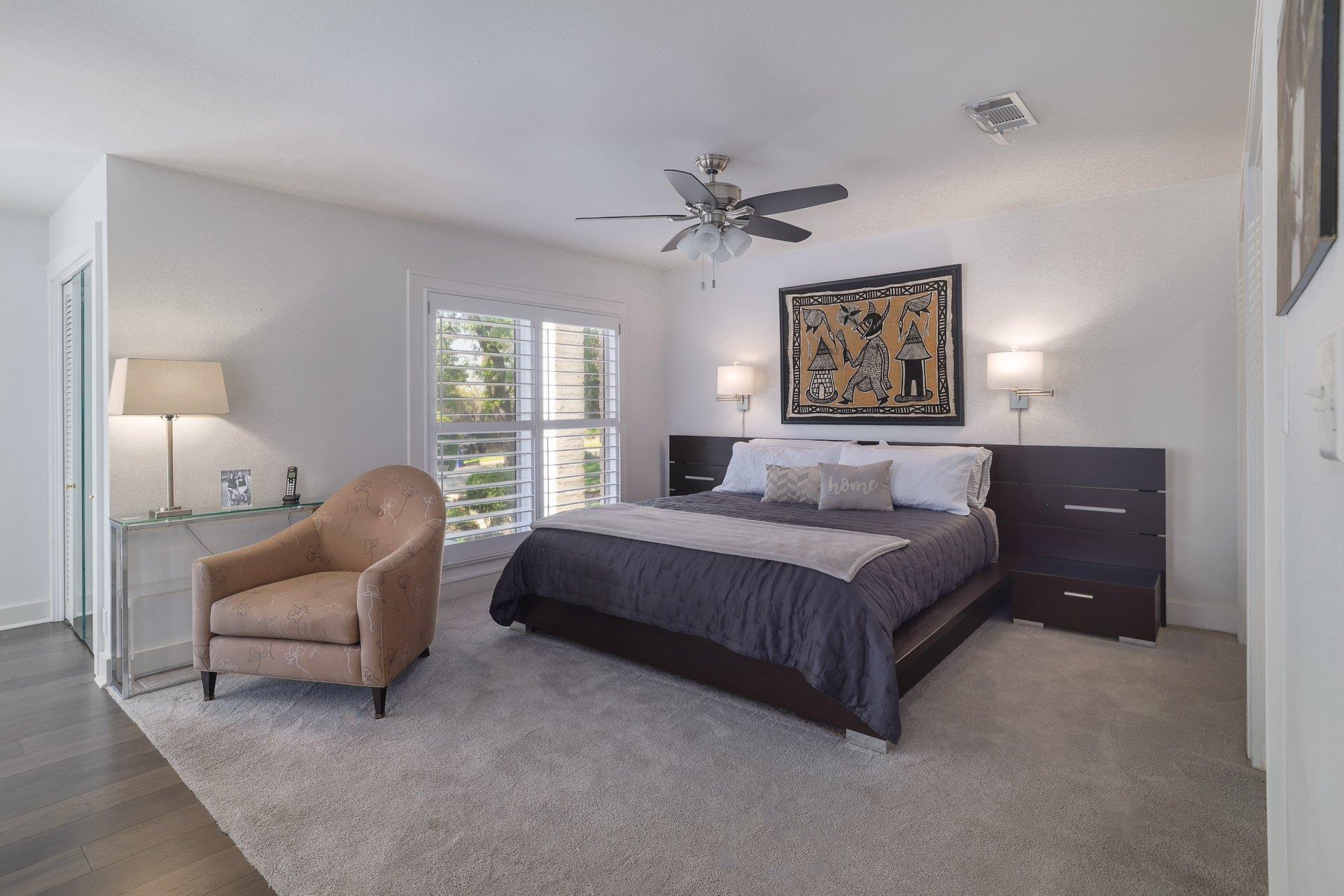 5901 Lookout Mountain DR