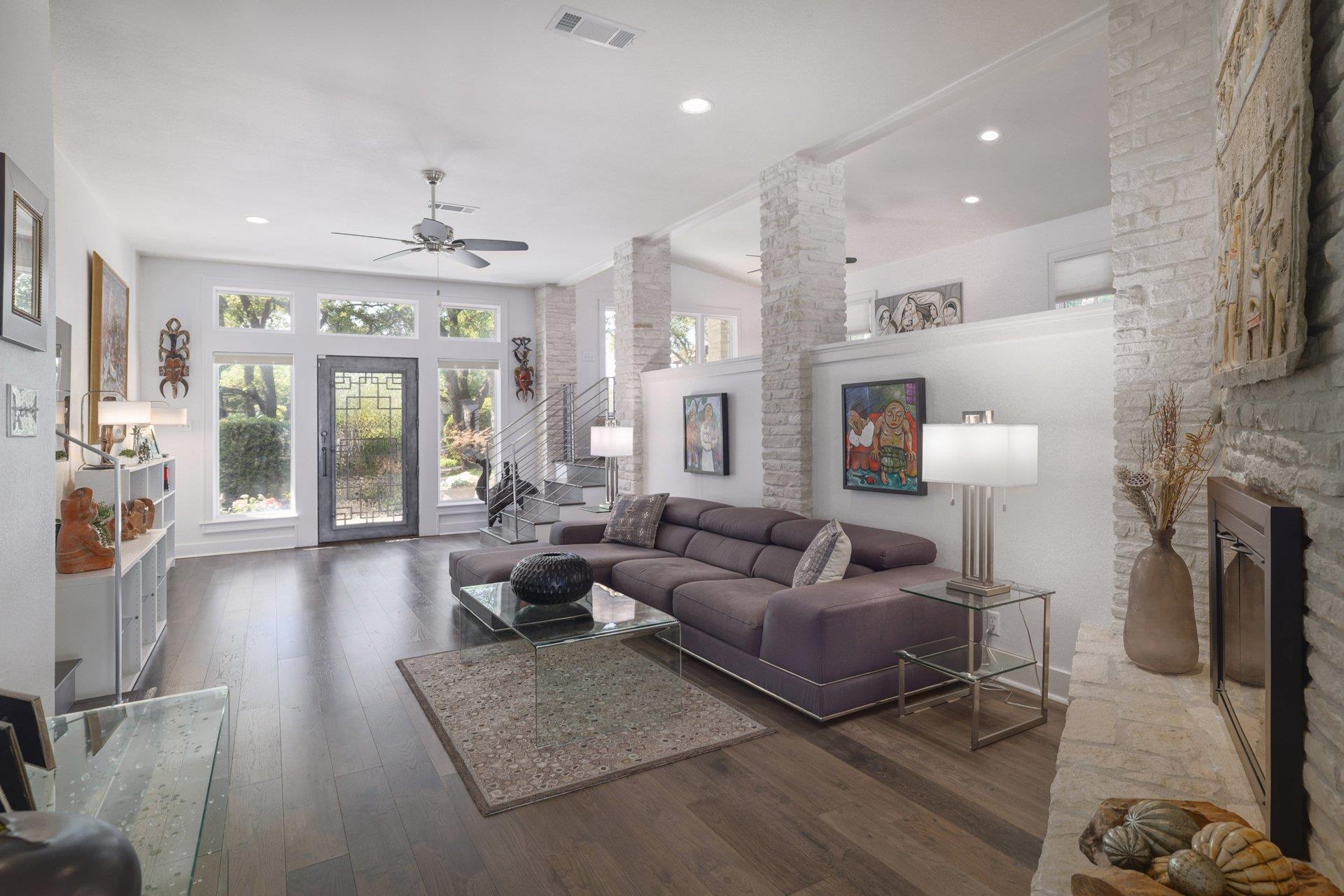 5901 Lookout Mountain DR