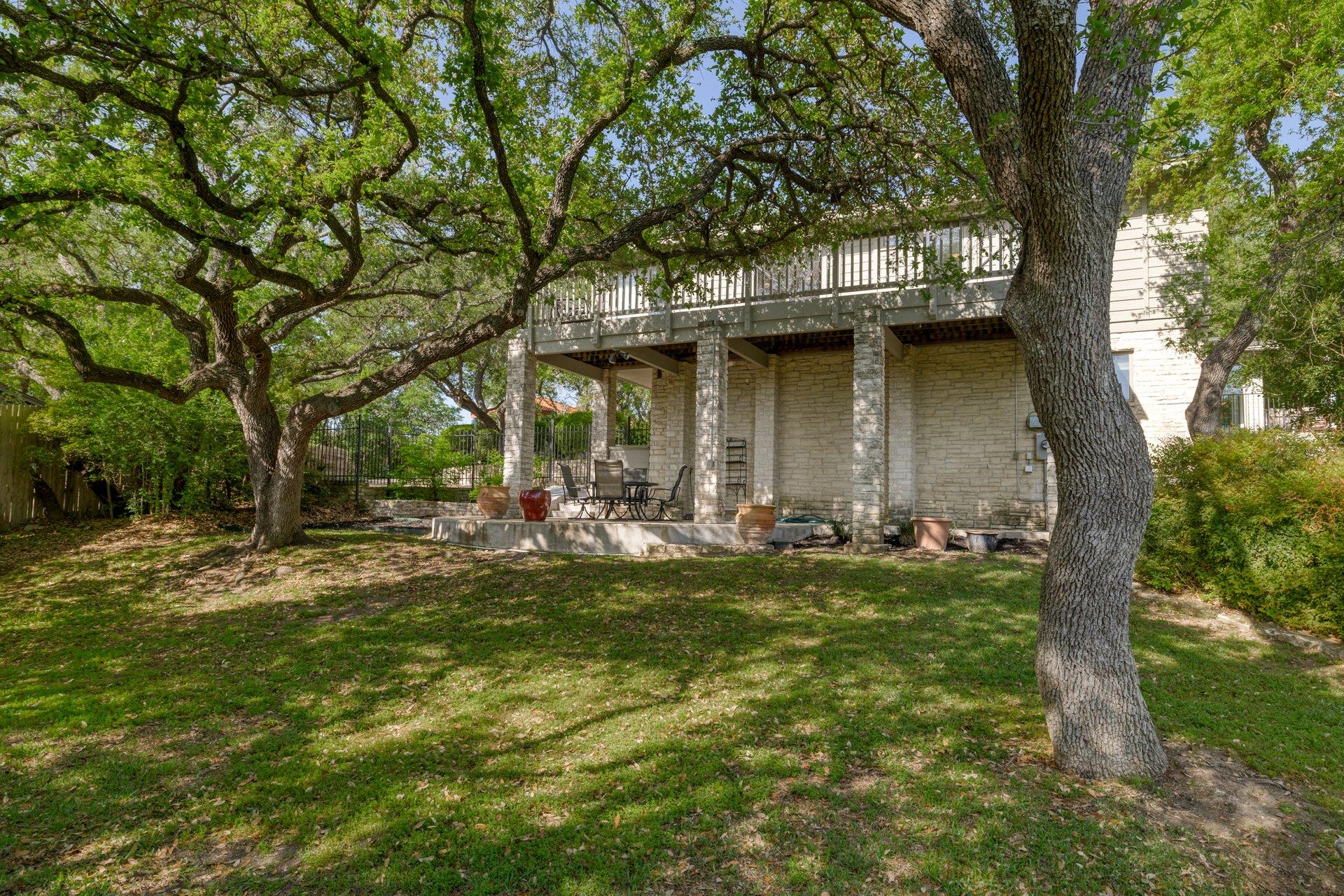 5901 Lookout Mountain DR
