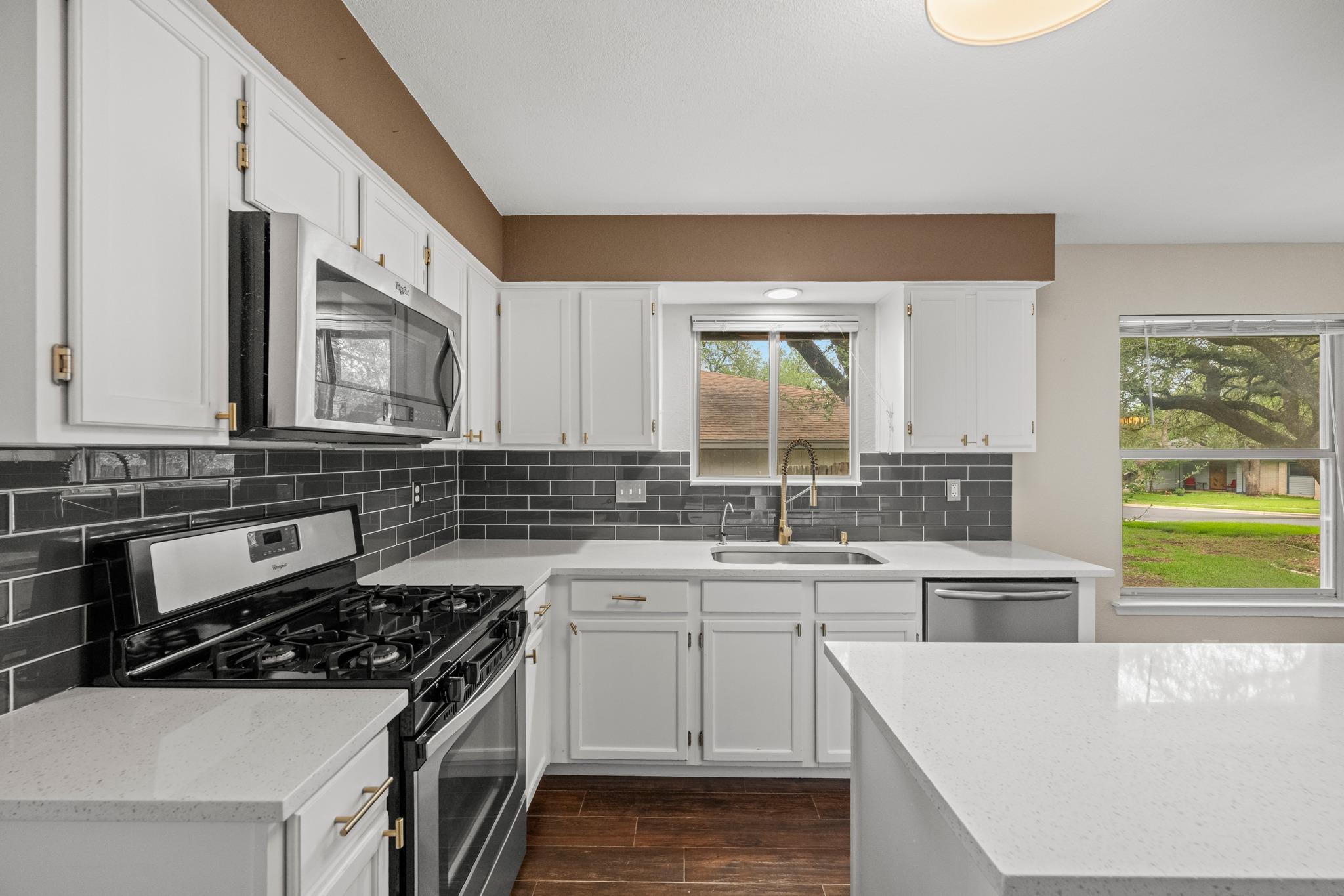 4820 Marblehead DR