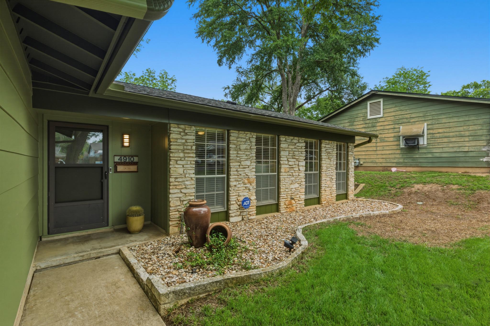 4910 Sylvandale DR