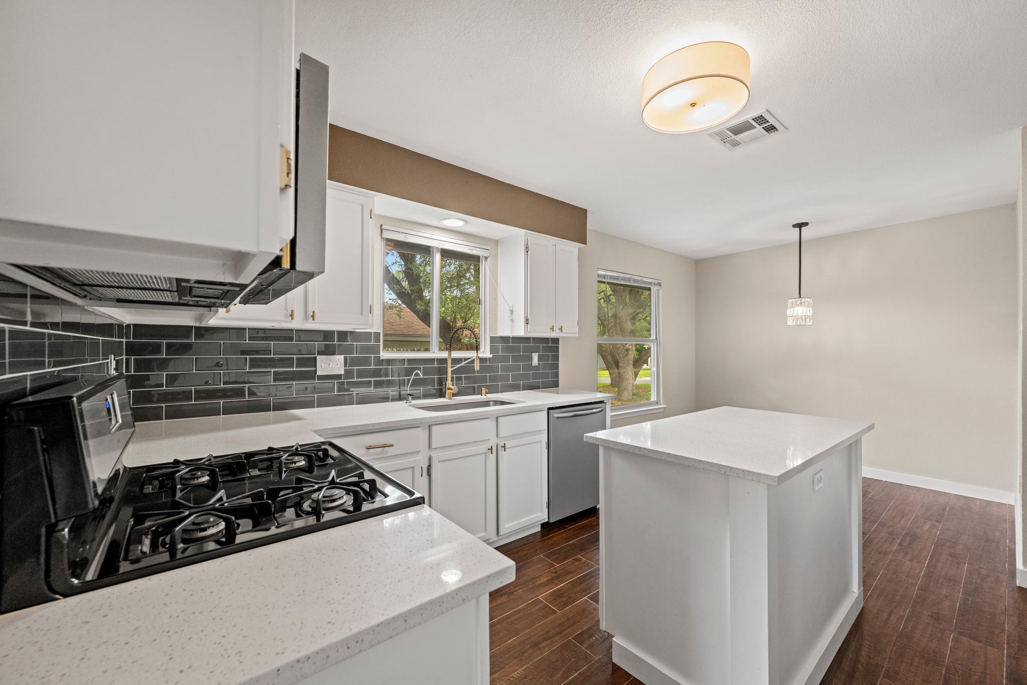 4820 Marblehead DR