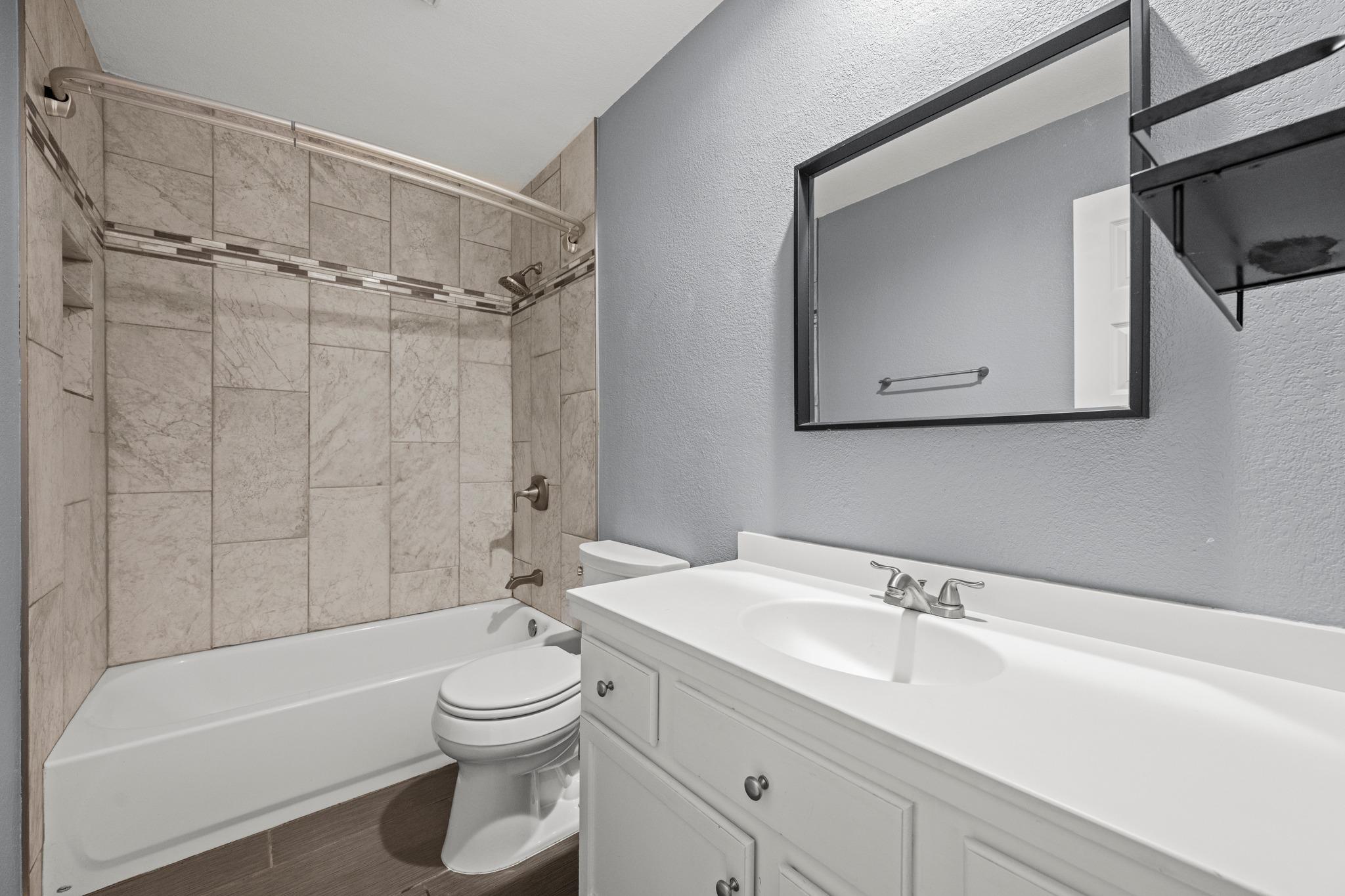 4820 Marblehead DR
