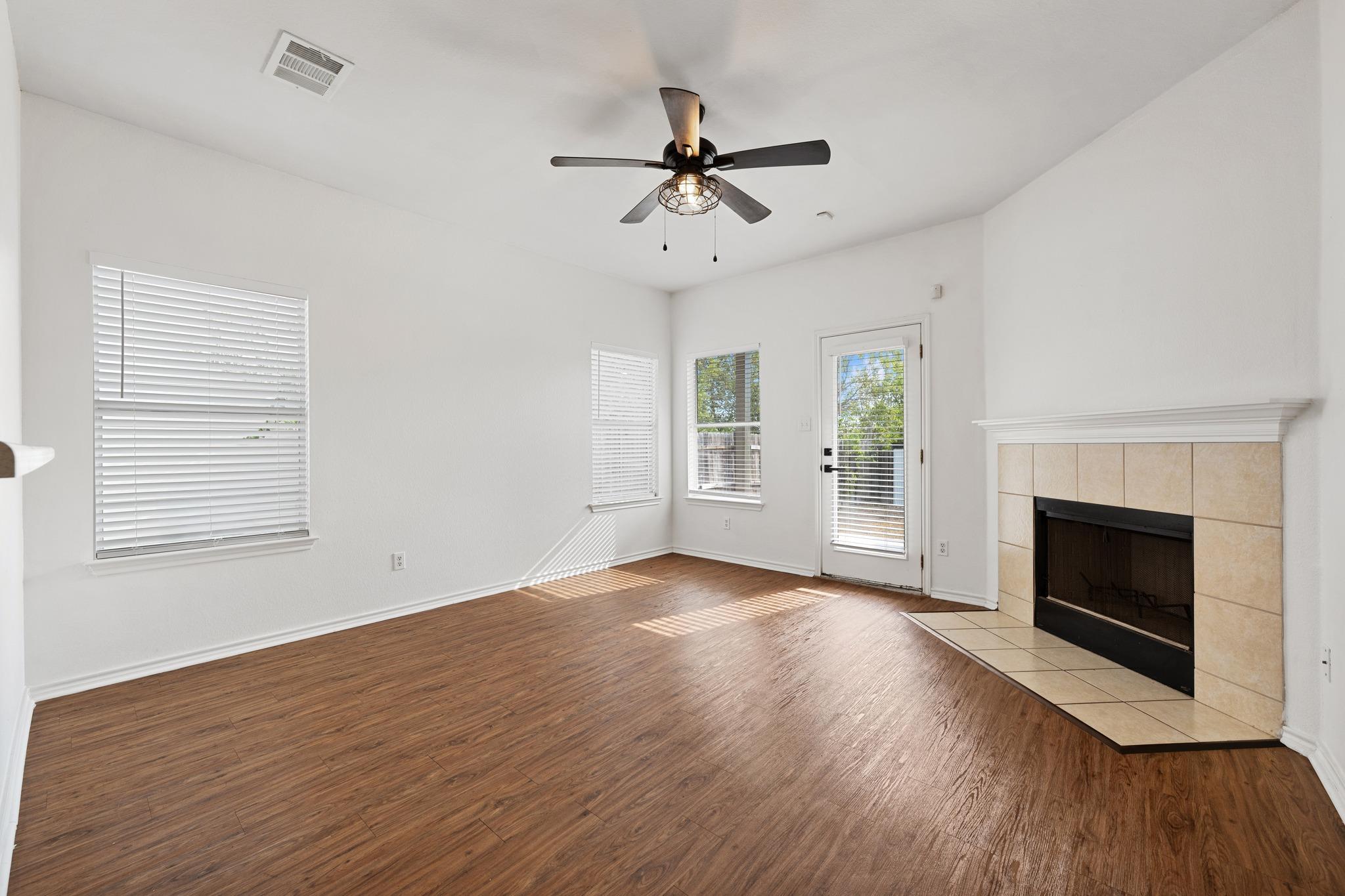 12103 Bastrop ST
