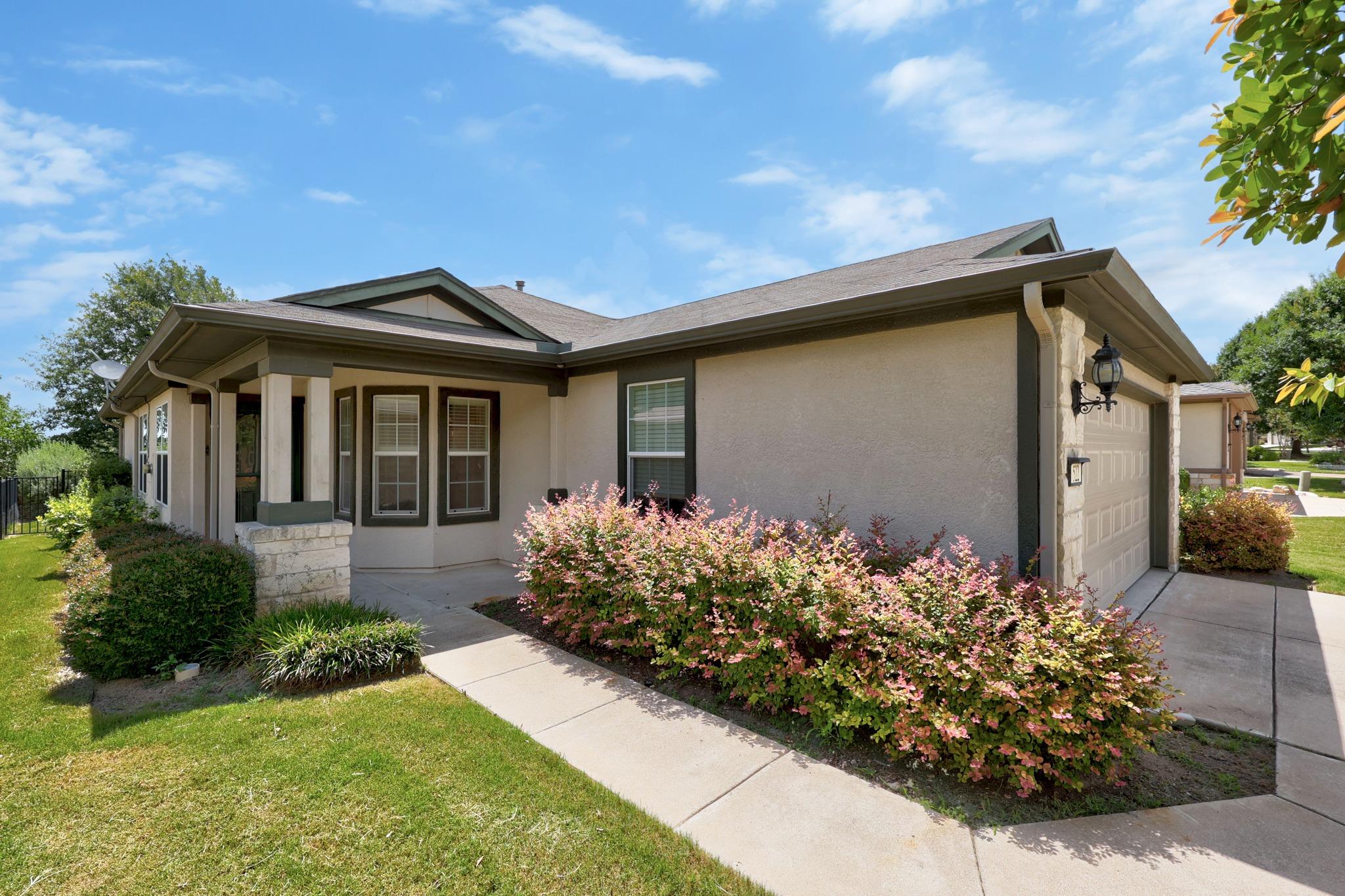 522 Salt Creek LN