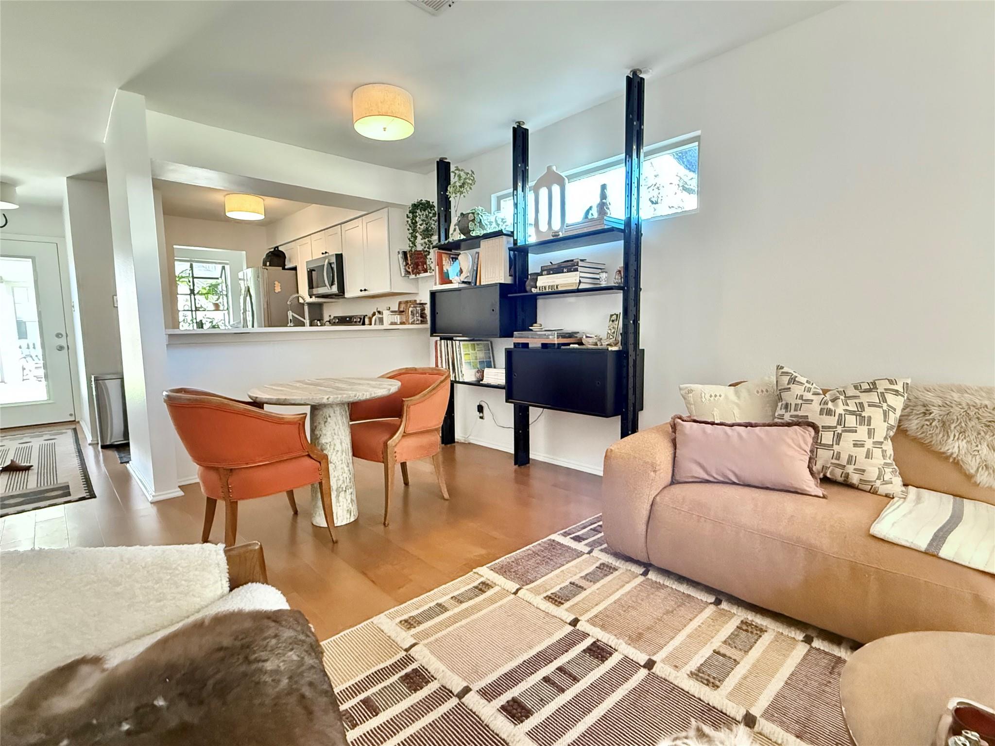 2215 Post RD # 1080