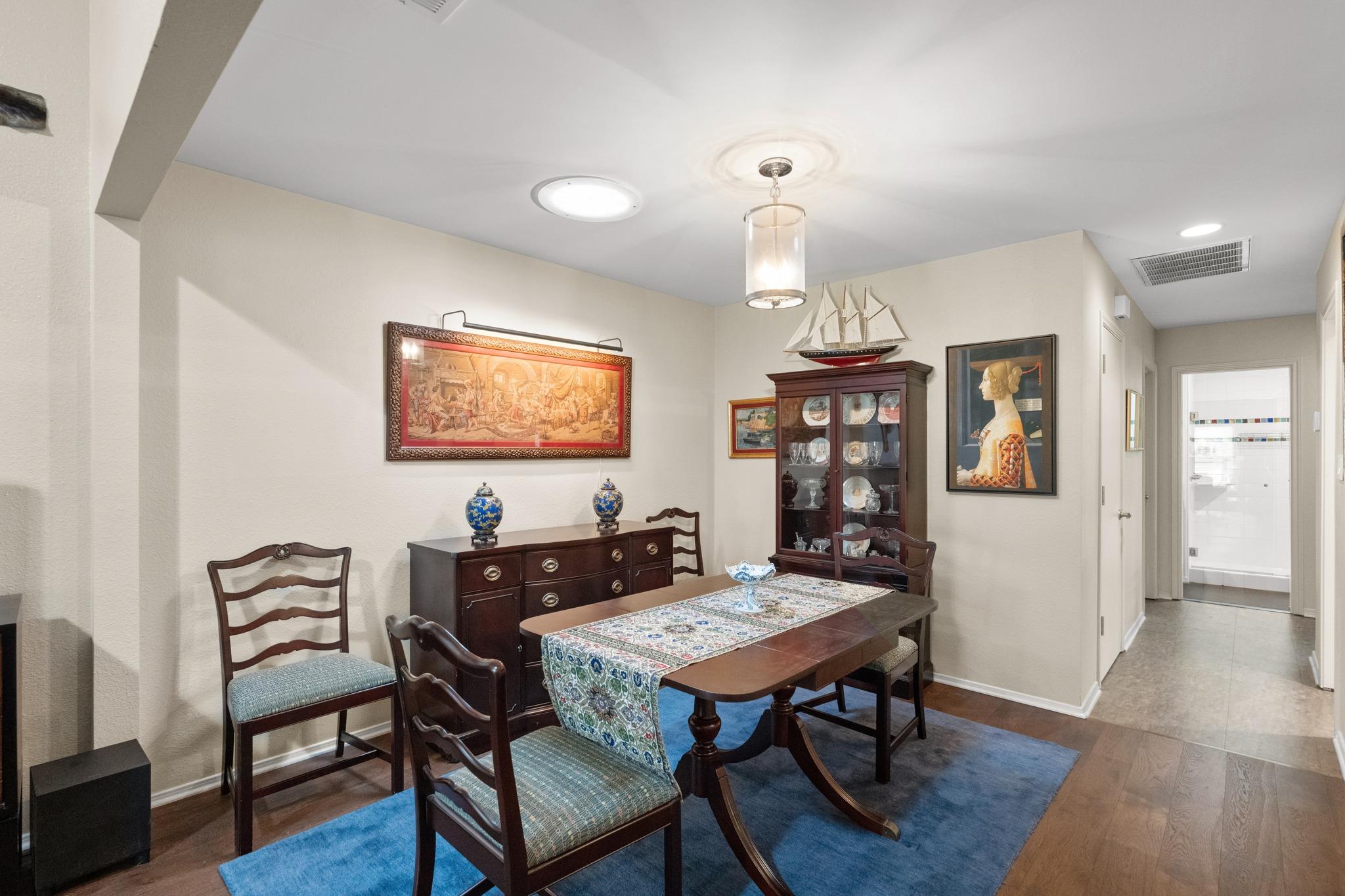 8107 Middle CT
