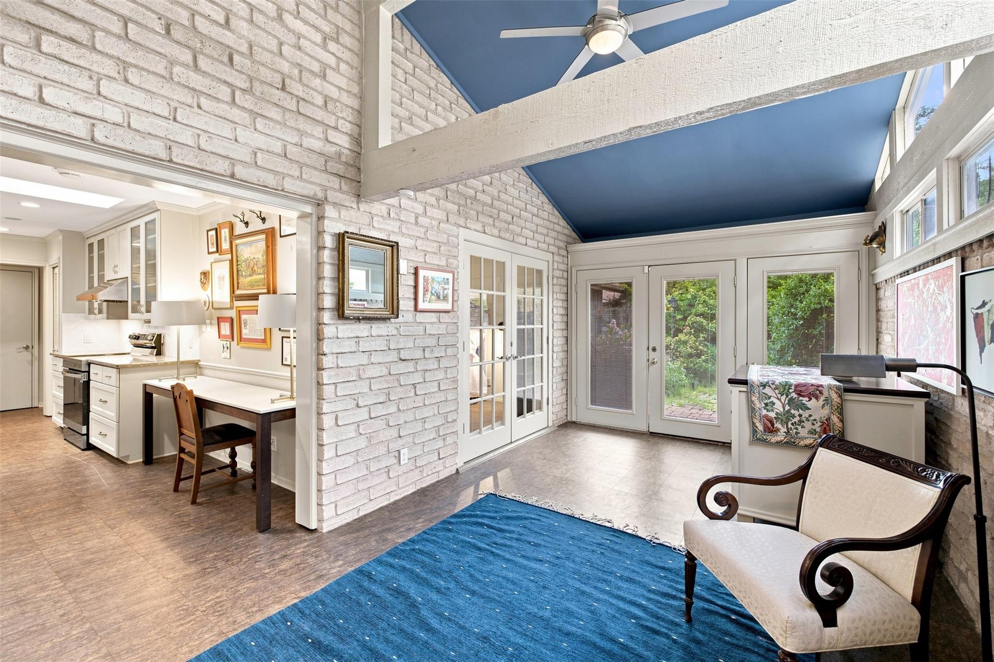 8107 Middle CT