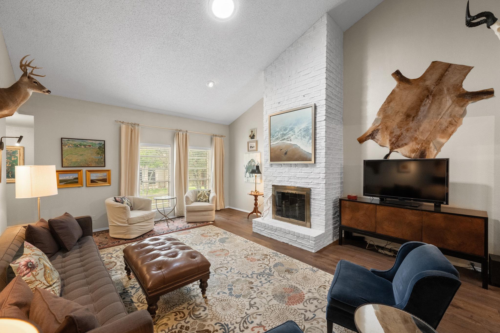 8107 Middle CT