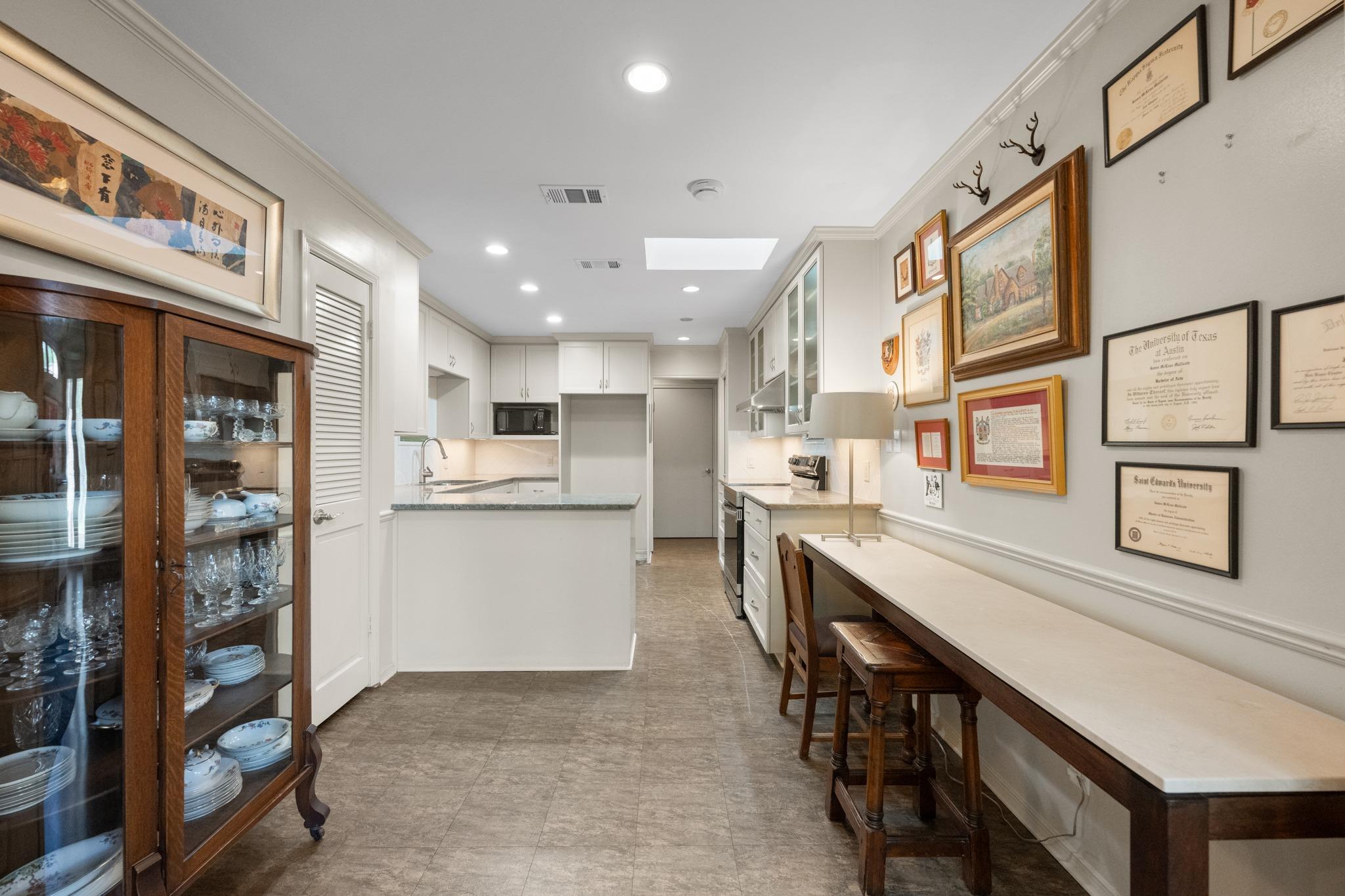 8107 Middle CT