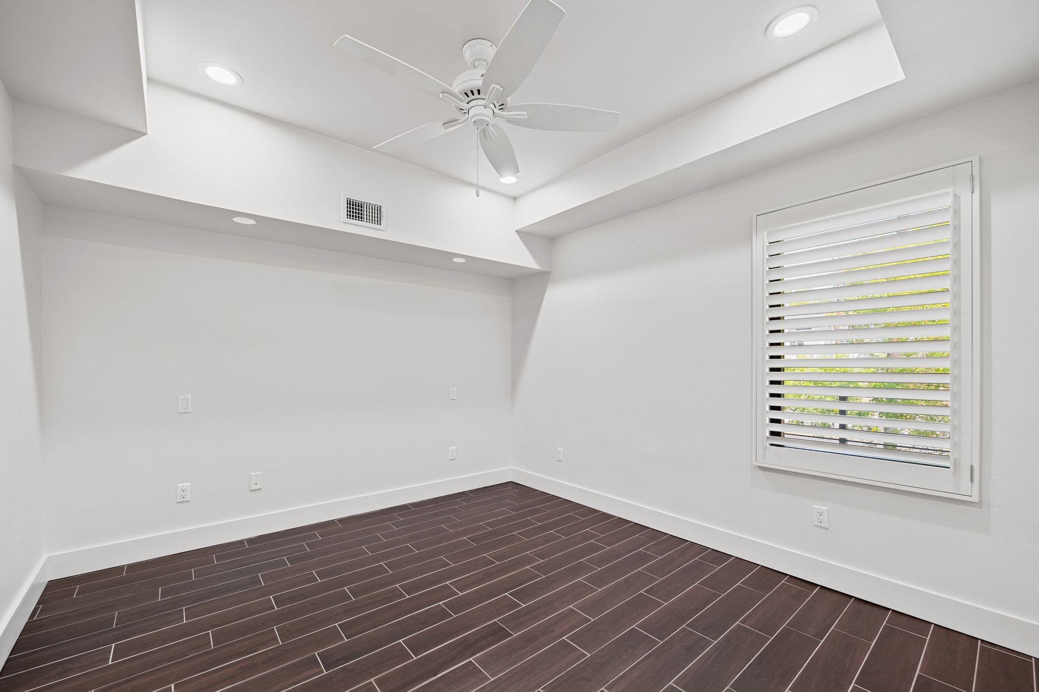 1603 Enfield RD # 211