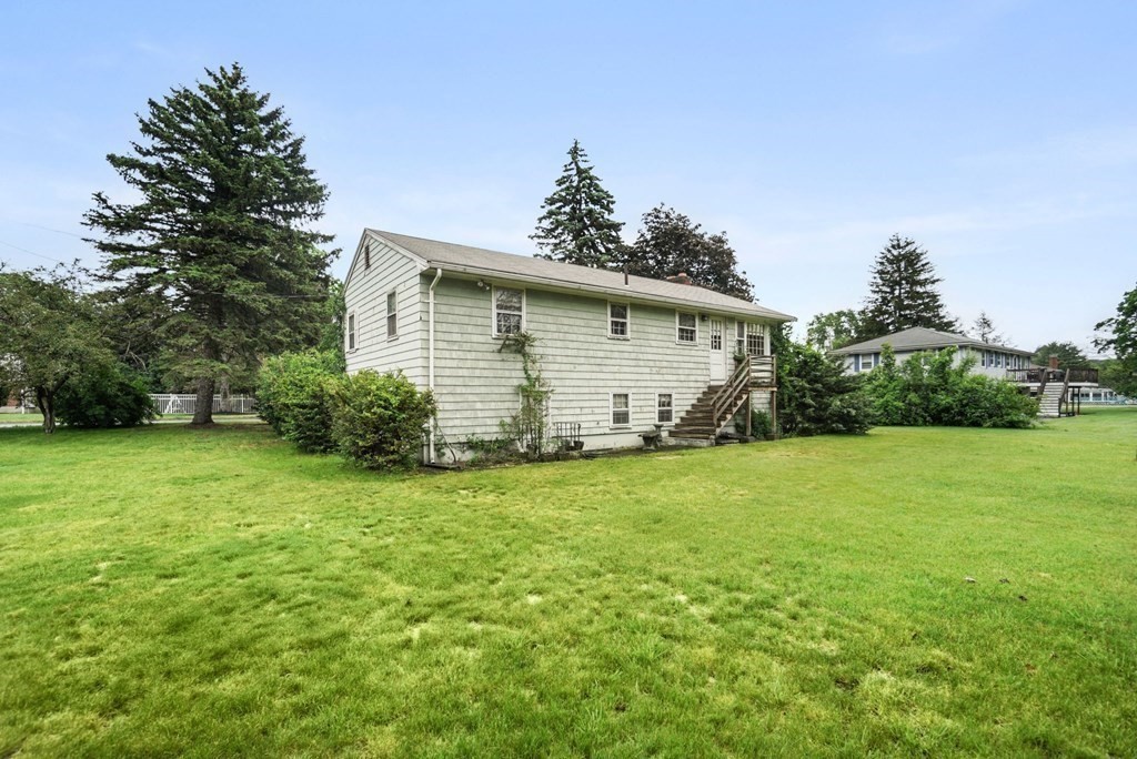 12 Randall Drive