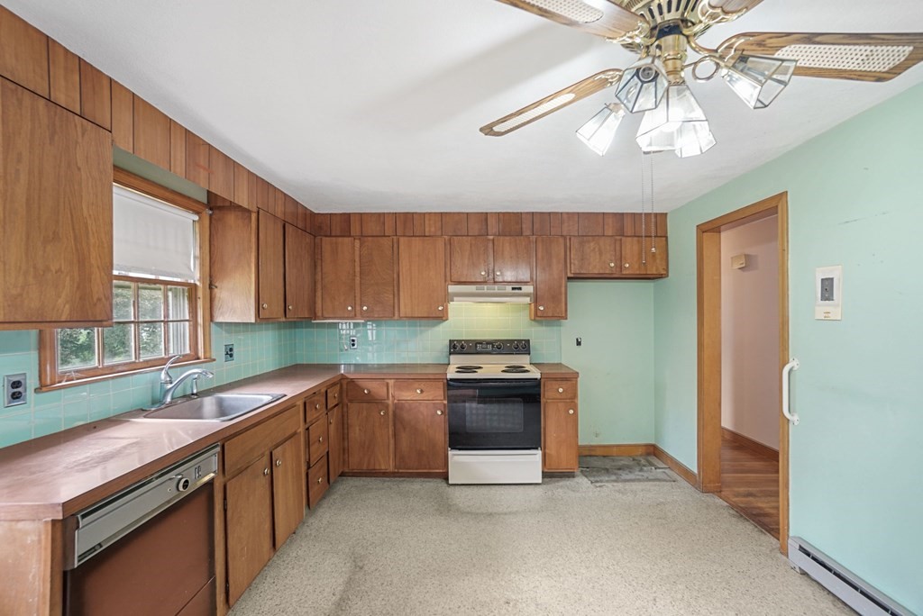12 Randall Drive