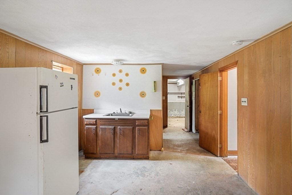 12 Randall Drive