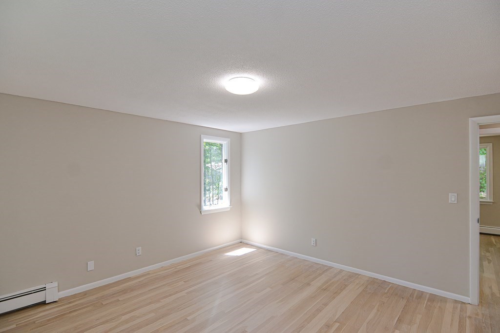 27 Adams Dr