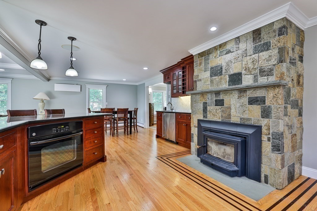 306 Still River Rd
