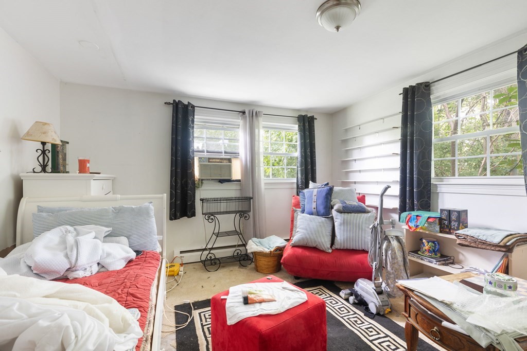 1787 Lakeview Ave
