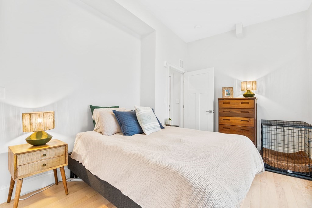 28 Browning Ave # 1