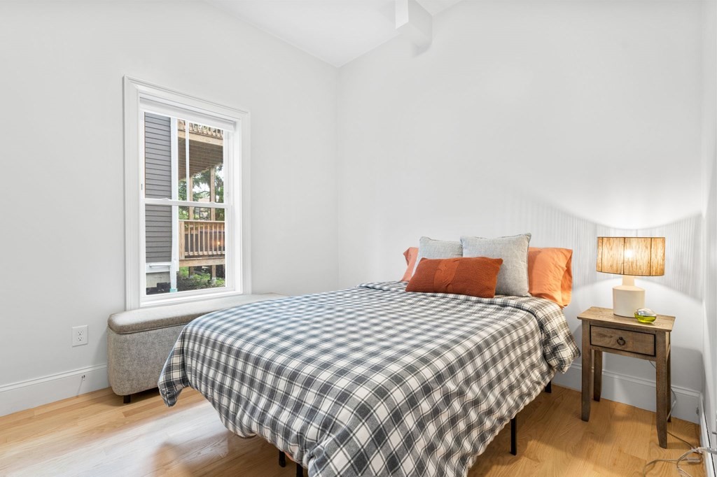 28 Browning Ave # 1