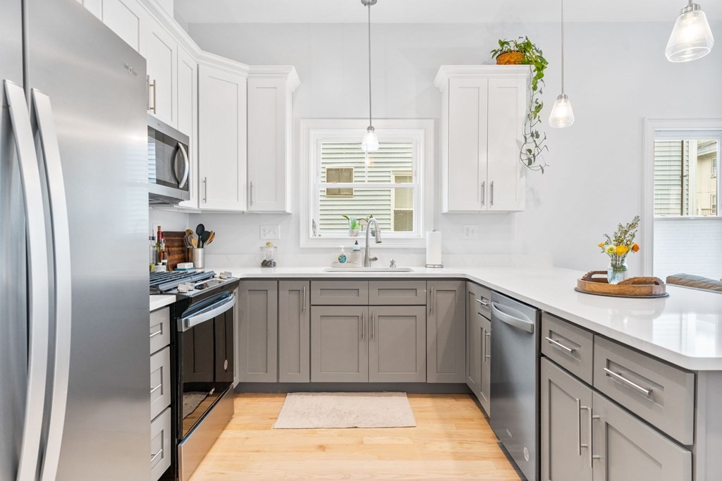 28 Browning Ave # 1