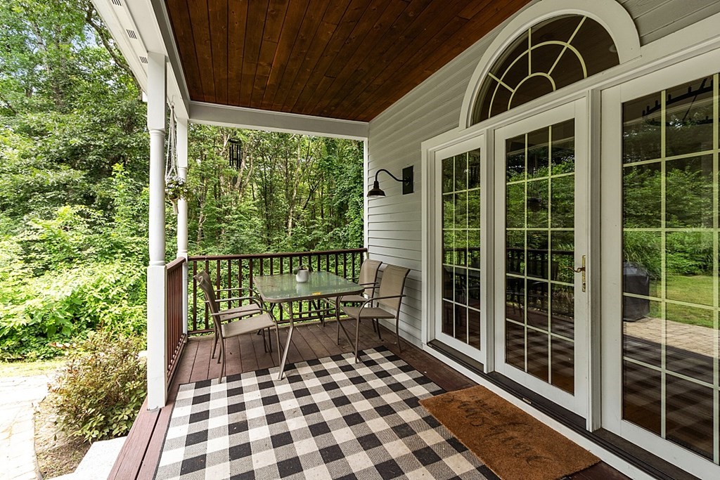 141 Green Road