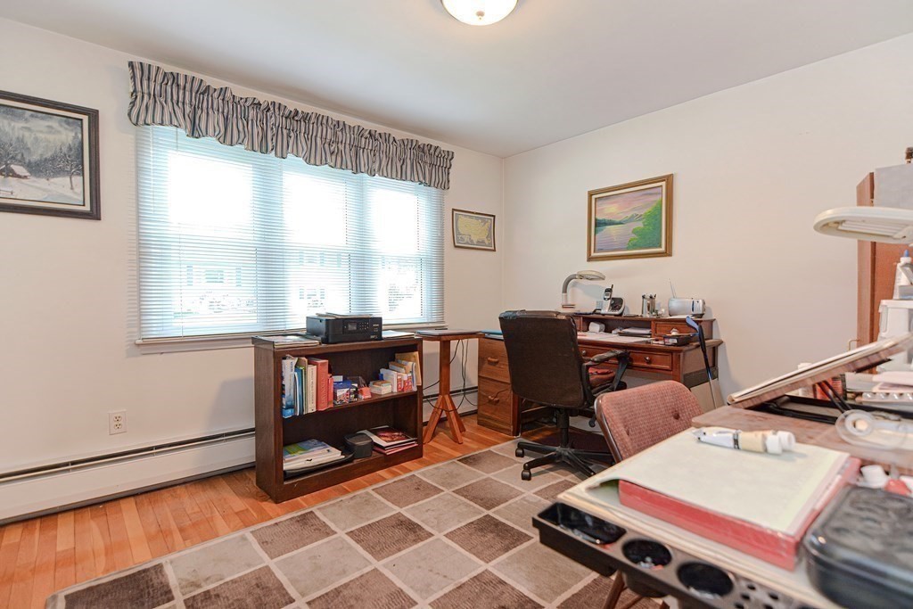 84 Plymouth Rd