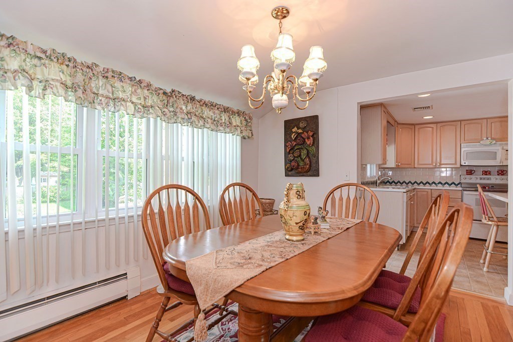 84 Plymouth Rd
